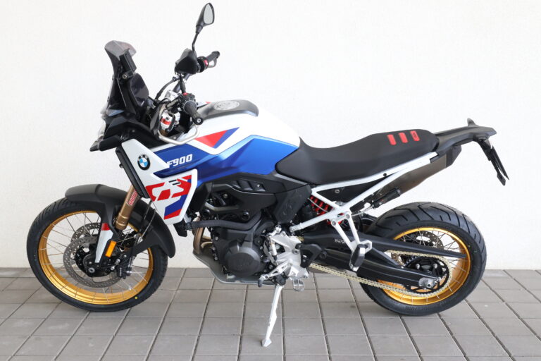 BMW F 900 GS
