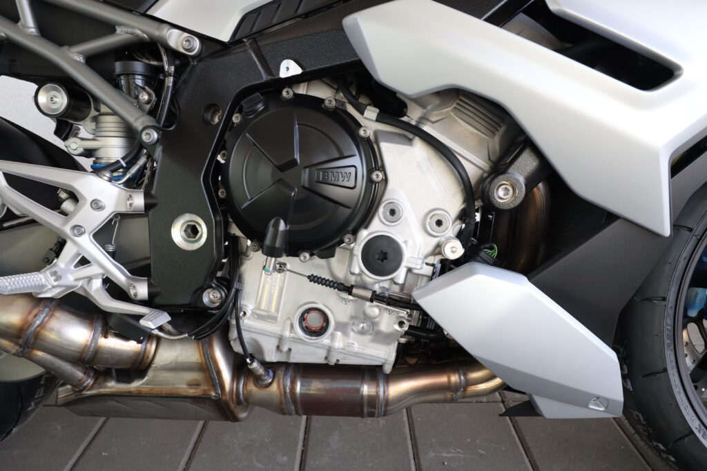 BMW M 1000 R
