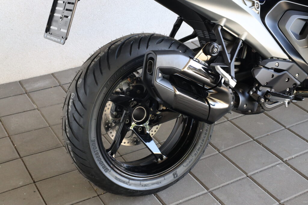 BMW R 1300 R