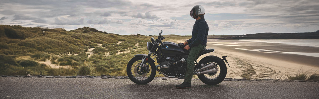 BMW R 12 od 5 690 Kč měsíčně*
