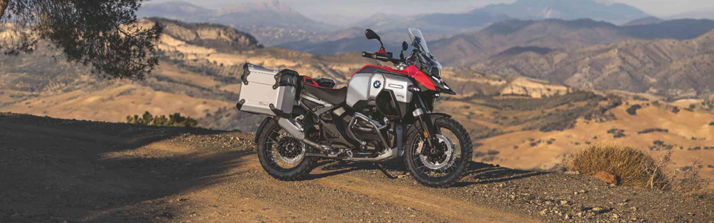 BMW R 1300 GS Adventure od 8 990 Kč měsíčně*