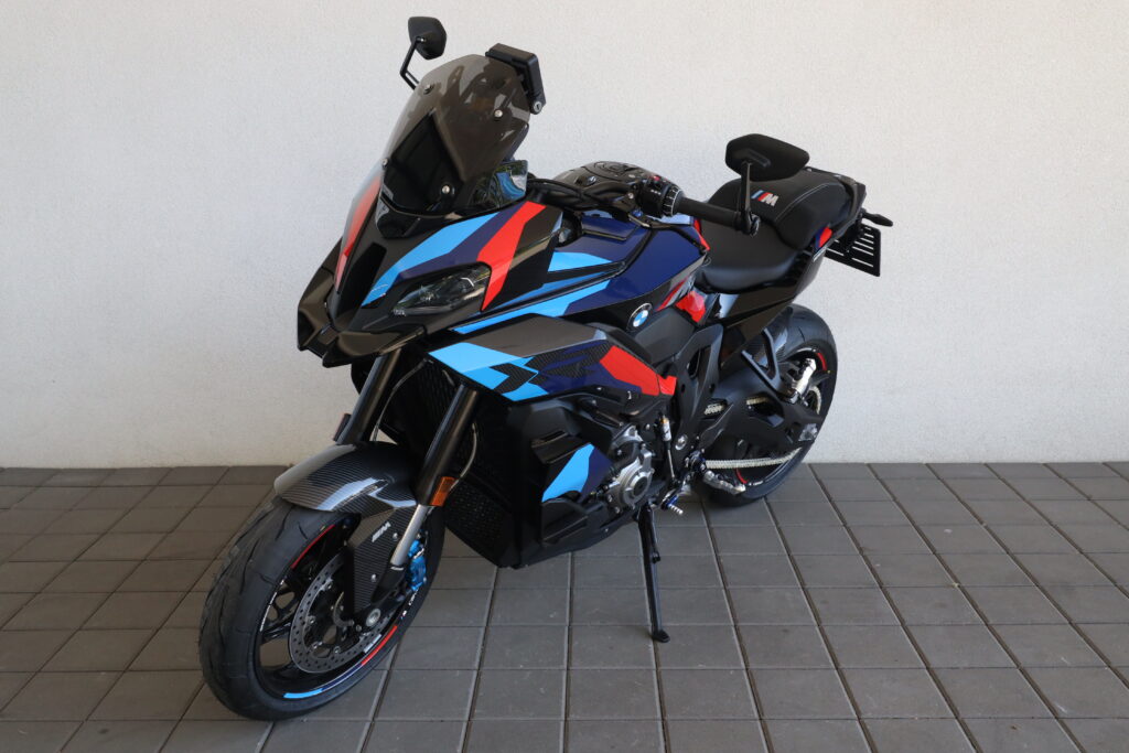 BMW M 1000 XR
