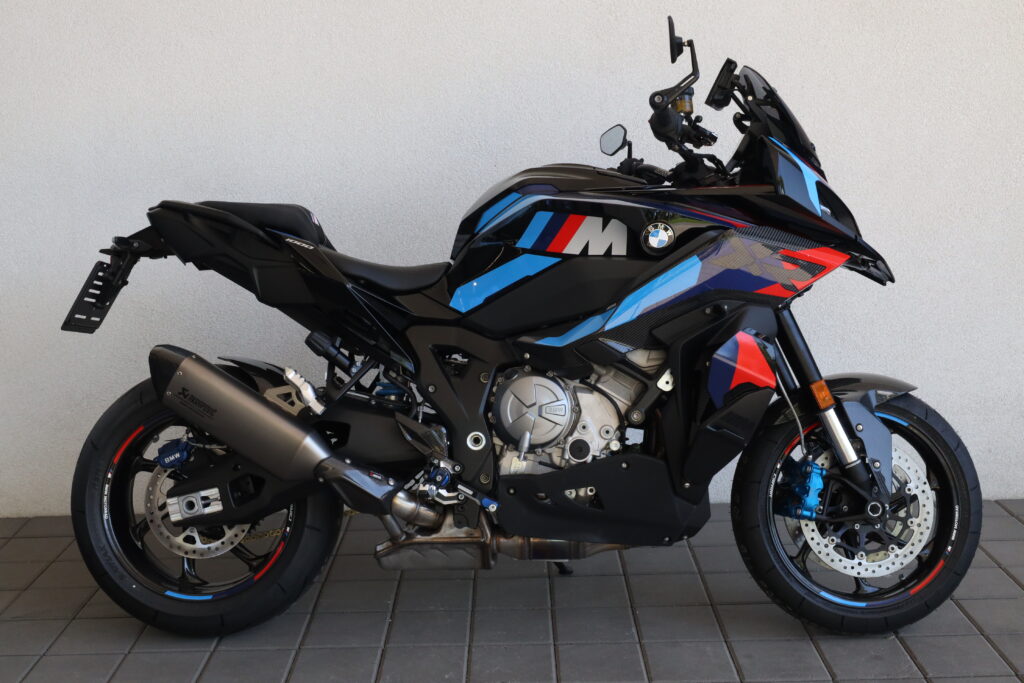 BMW M 1000 XR