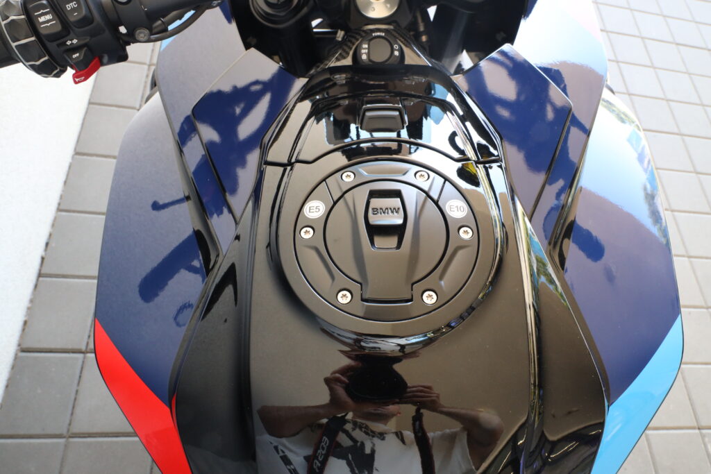 BMW M 1000 XR