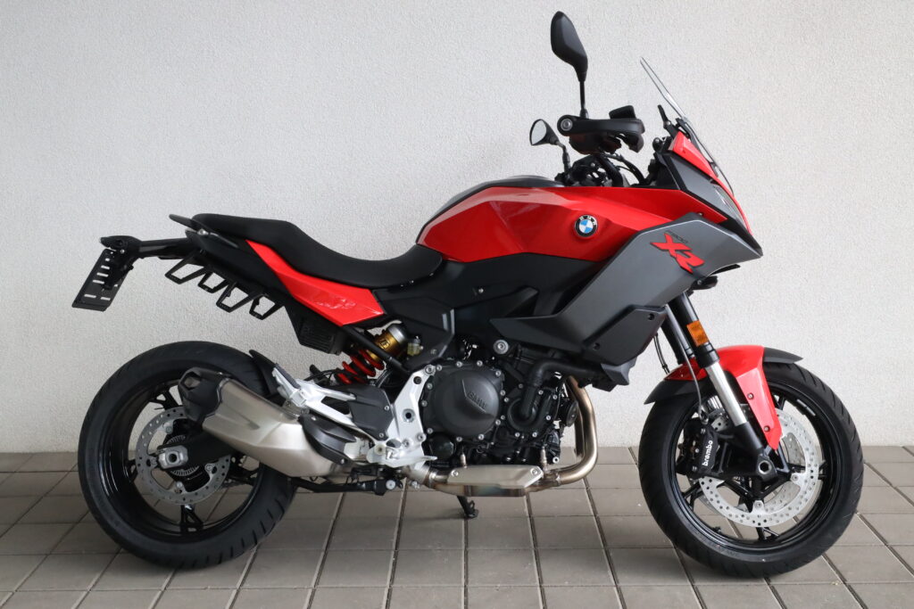 BMW F 900 XR