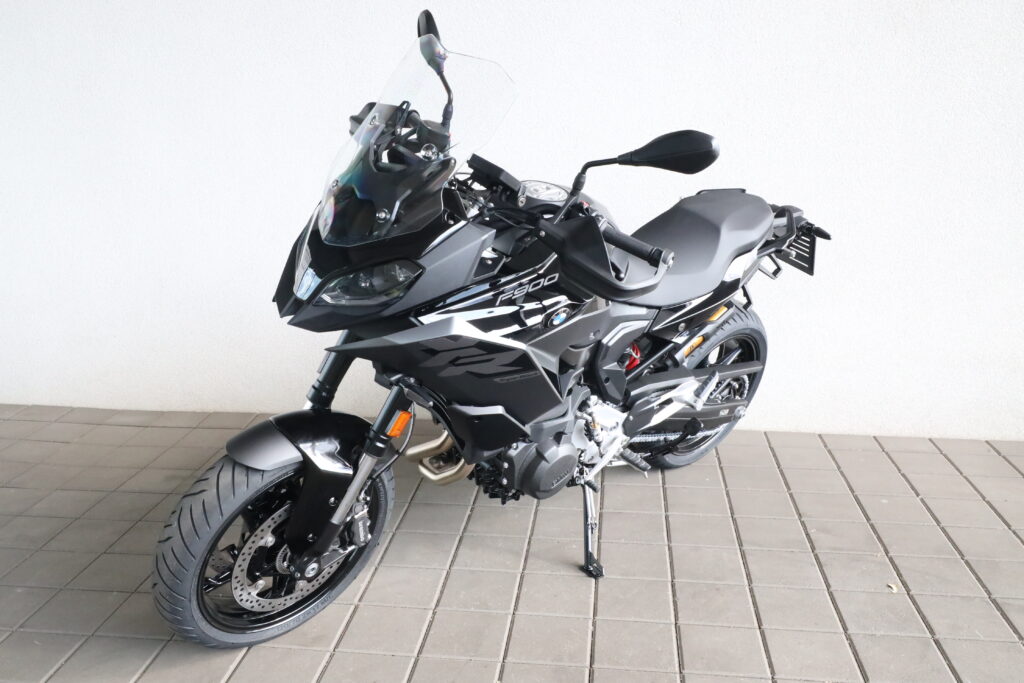 BMW F 900 XR