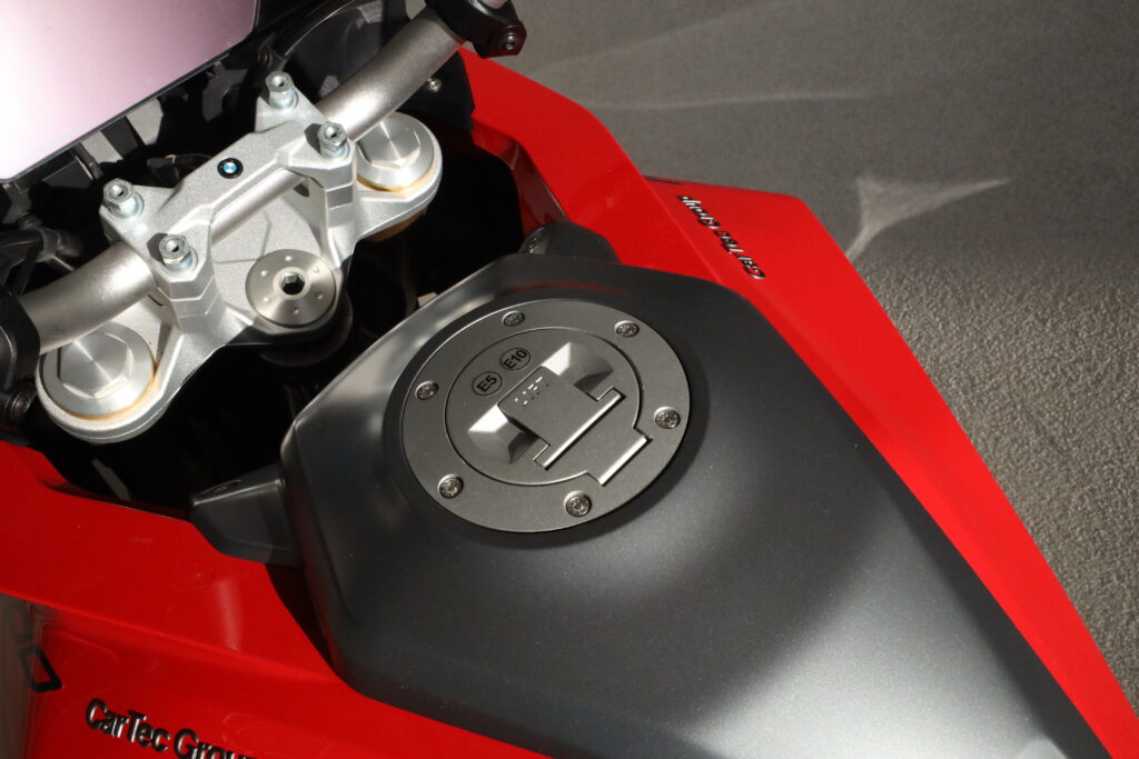 BMW F 900 XR