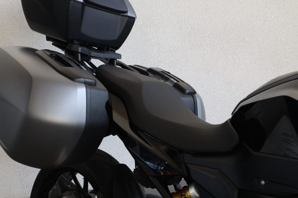 BMW F 900 XR
