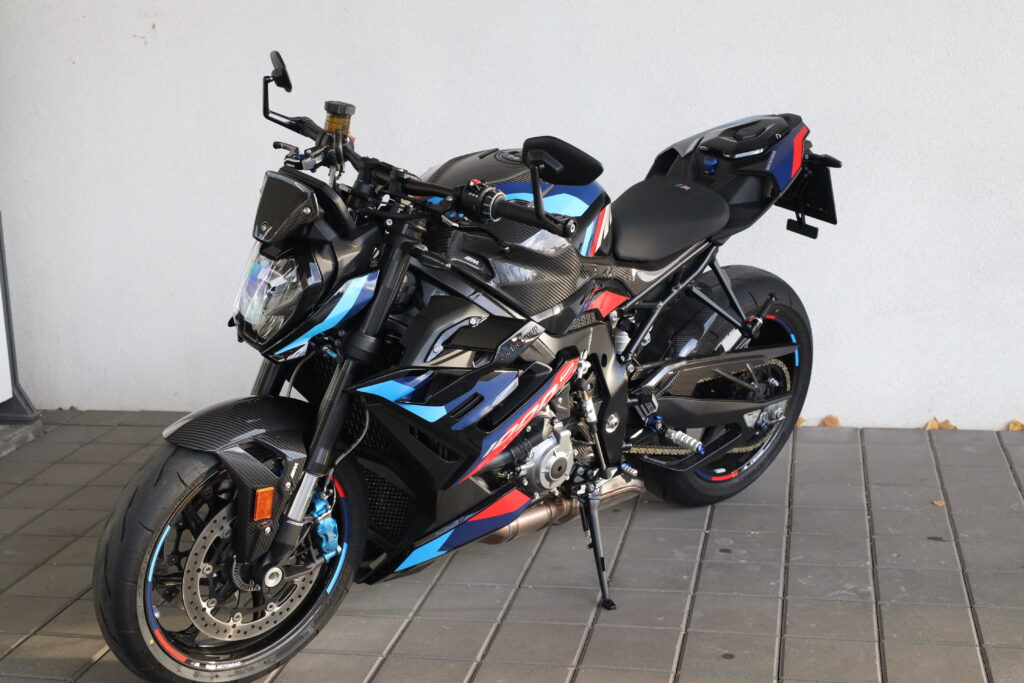 BMW M 1000 R