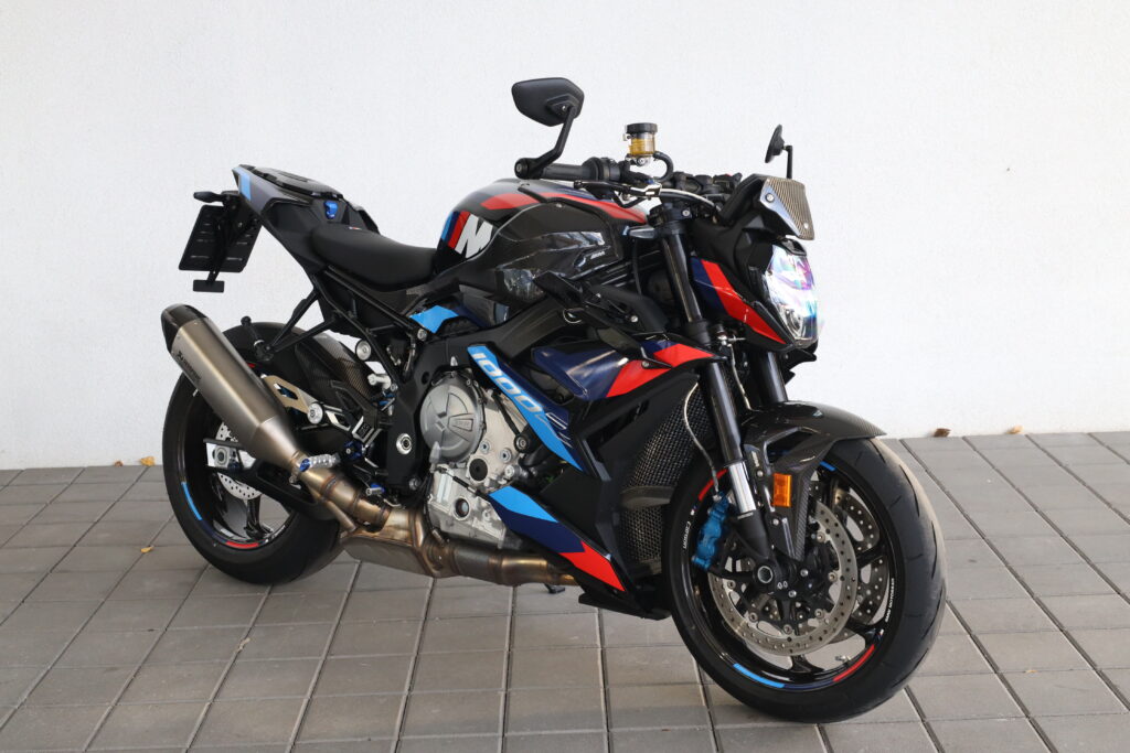 BMW M 1000 R
