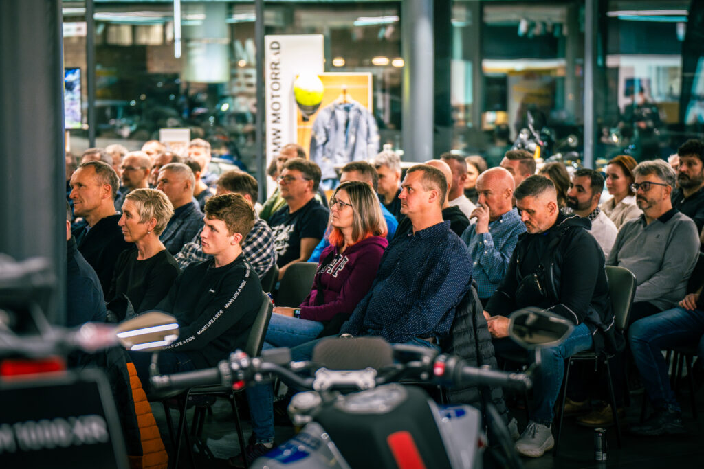 Beseda s Adamem Peschelem | Ostrava