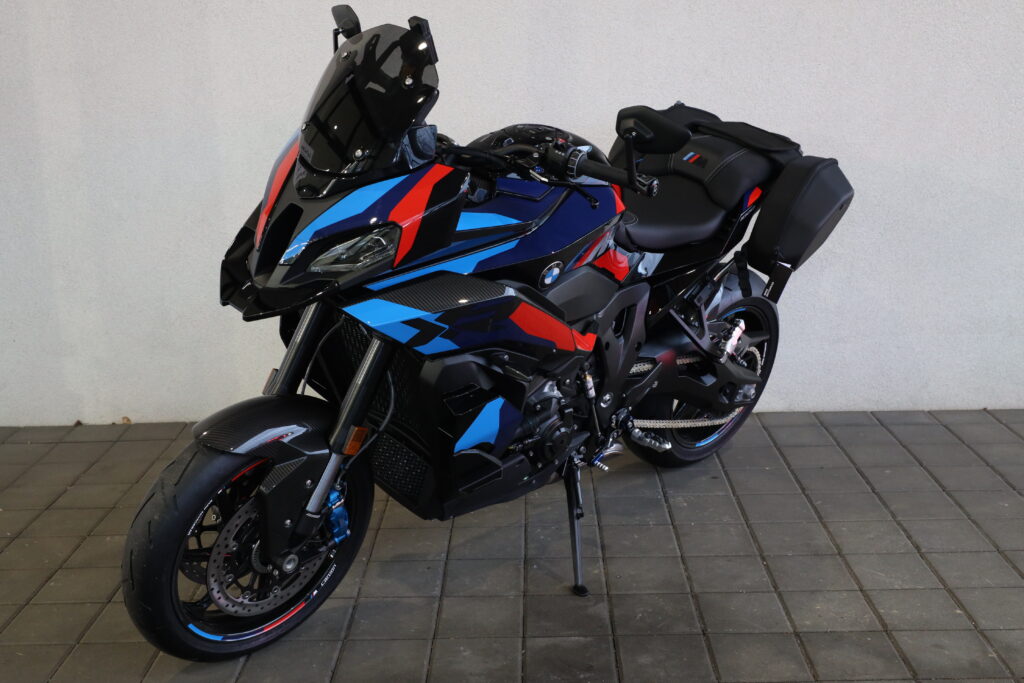 BMW M 1000 XR