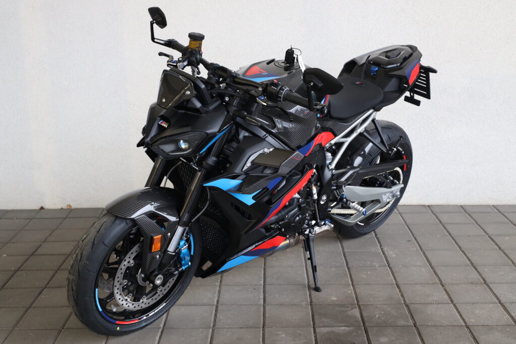 BMW M 1000 R