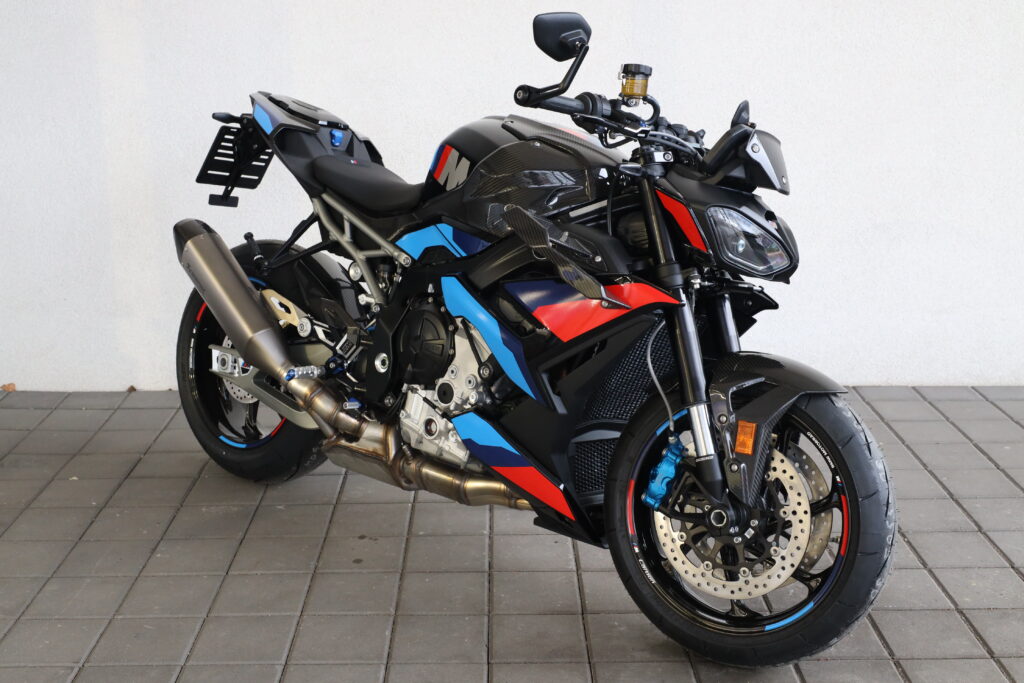 BMW M 1000 R