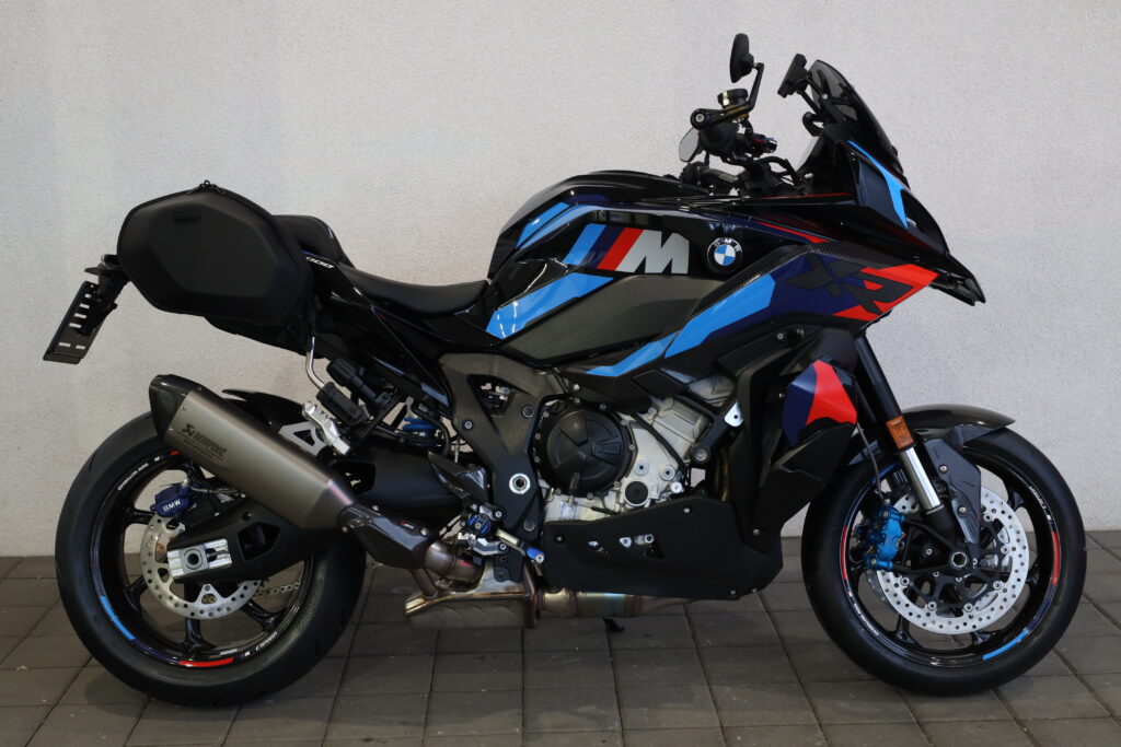 BMW M 1000 XR