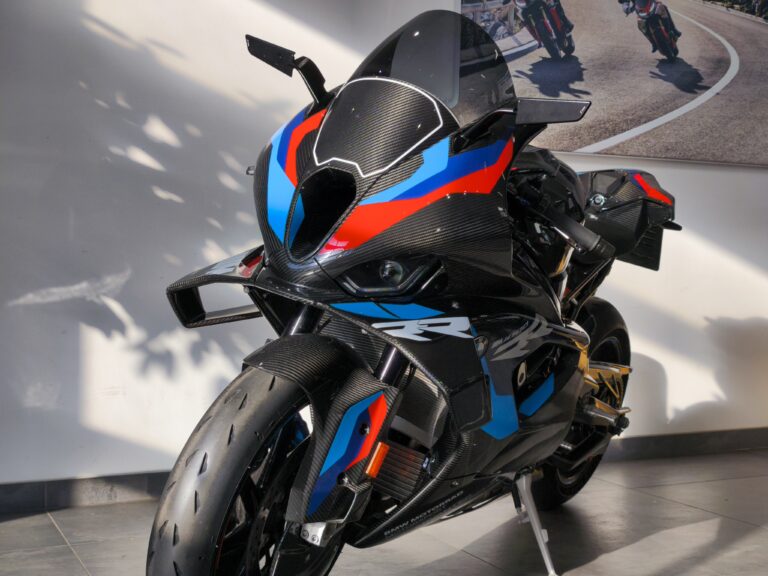 BMW M 1000 RR