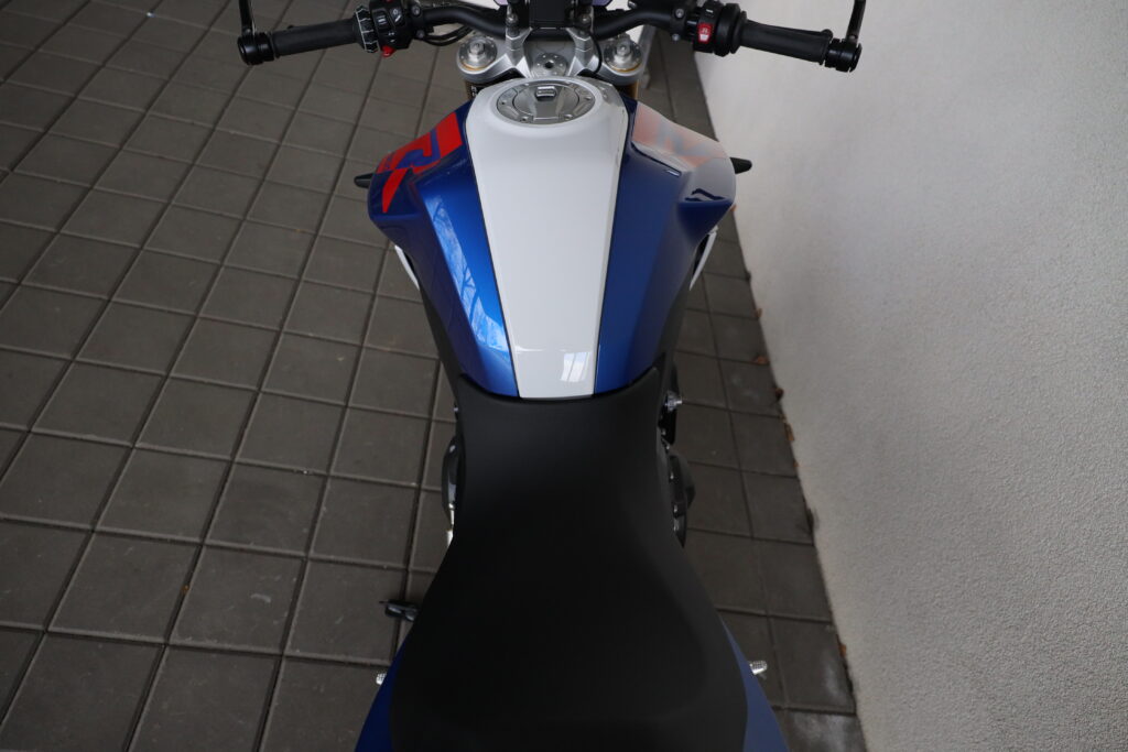 BMW F 900 R