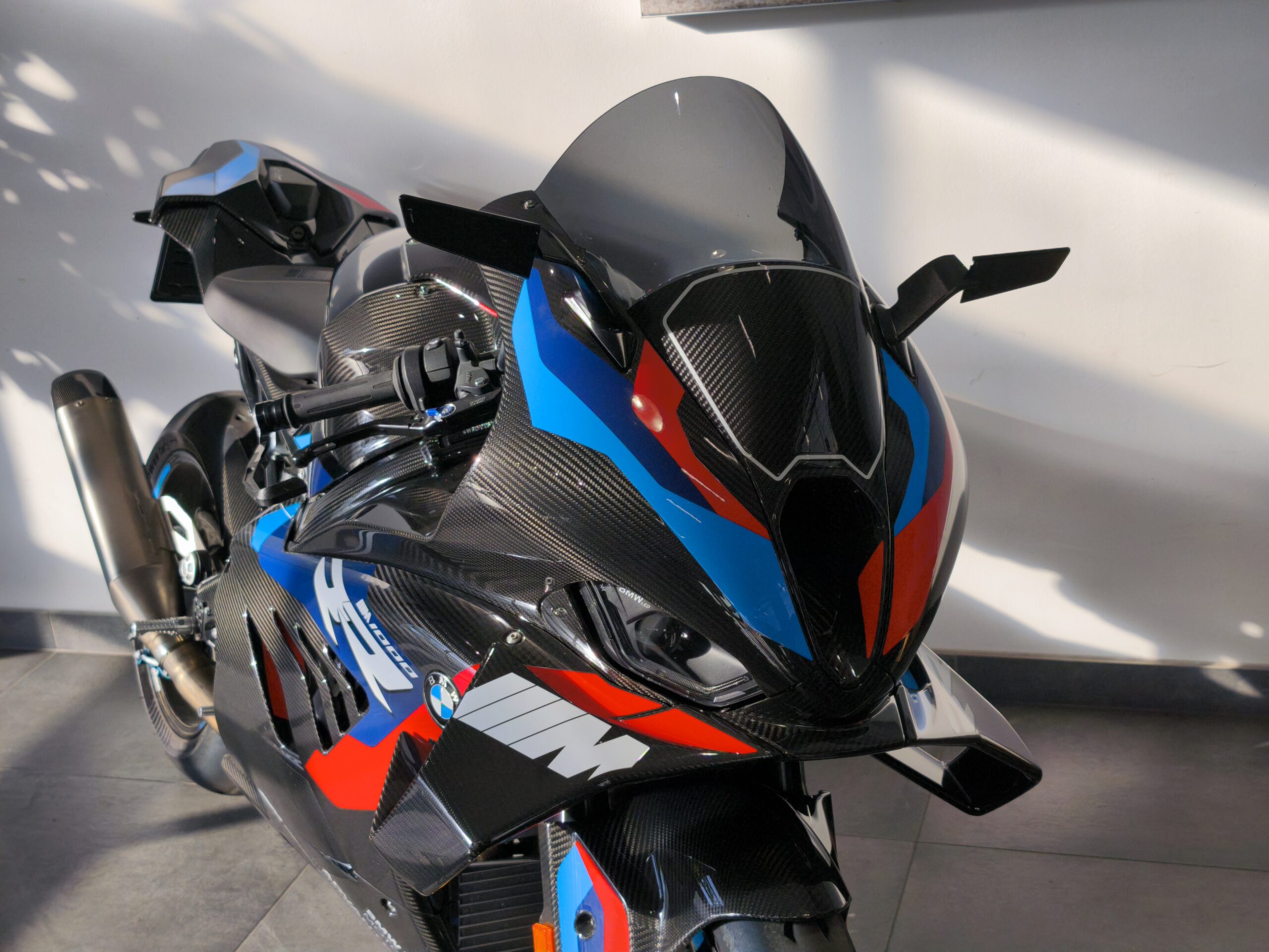 BMW M 1000 RR