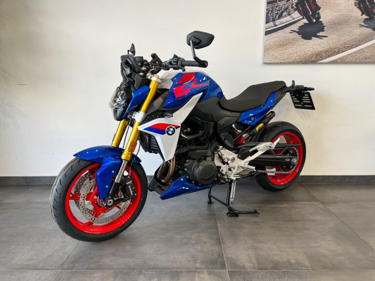 BMW F 900 R