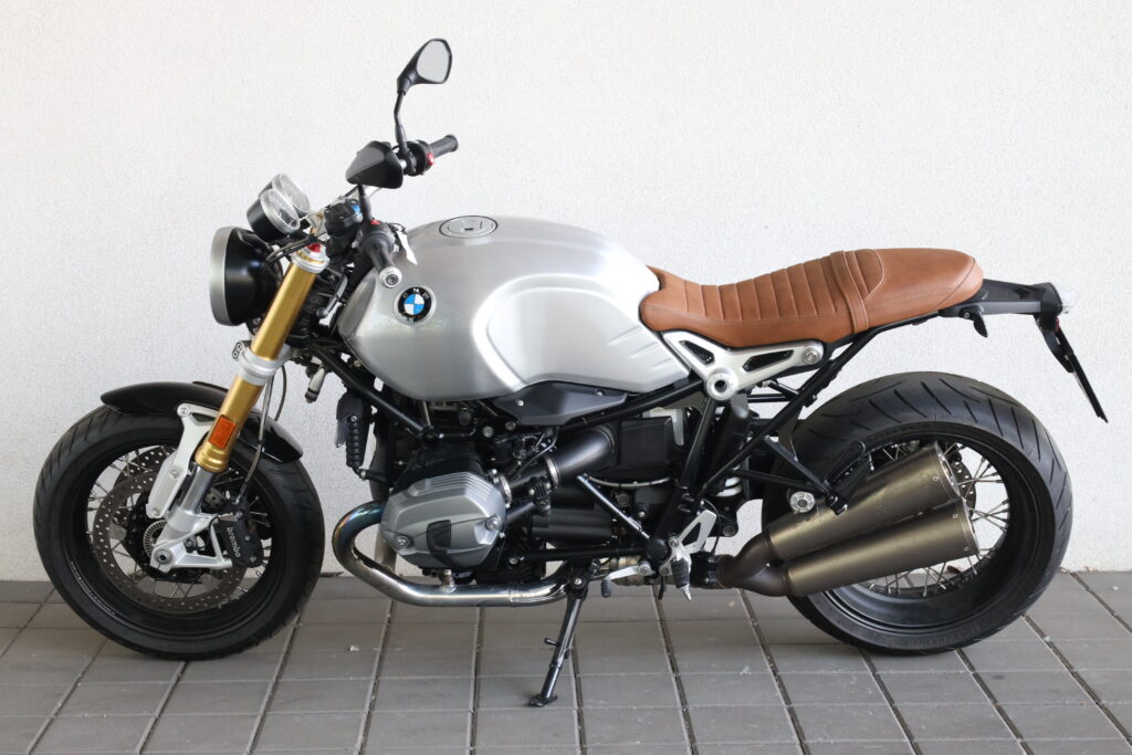 BMW R nineT