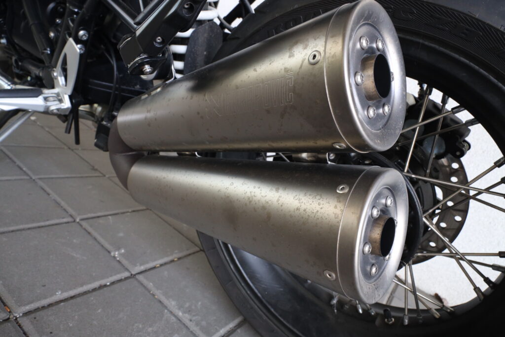 BMW R nineT