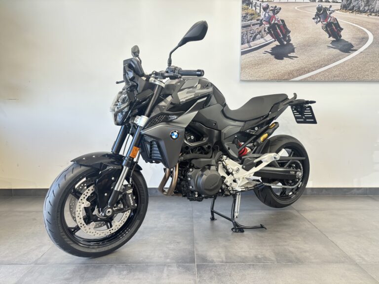 BMW F 900 R