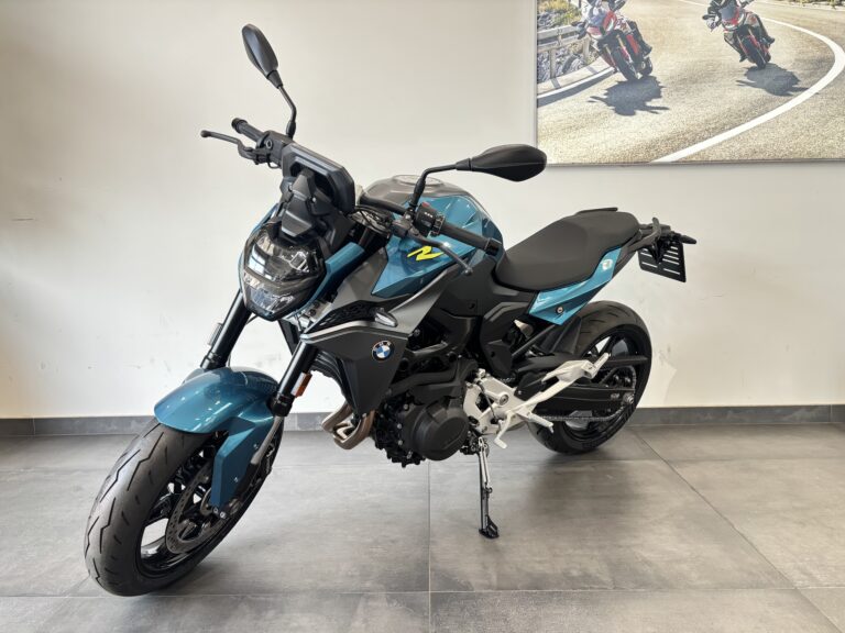 BMW F 900 R