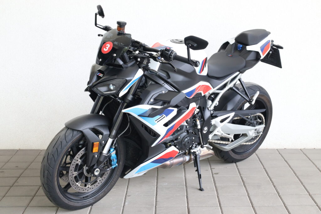 BMW M 1000 R