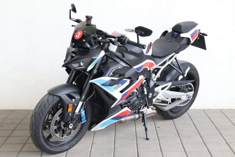 BMW M 1000 R