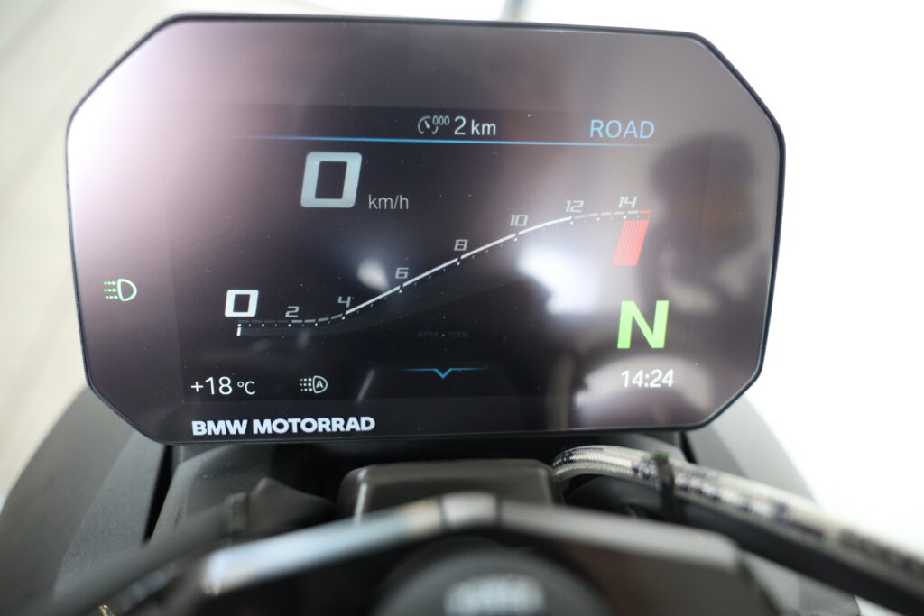 BMW M 1000 R
