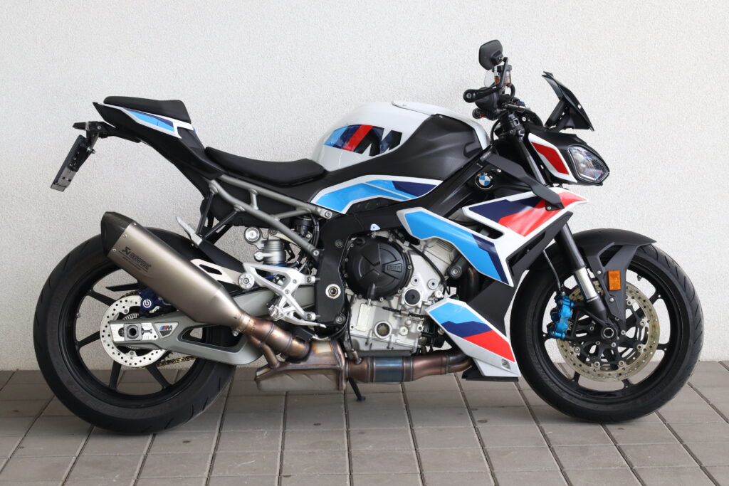 BMW M 1000 R