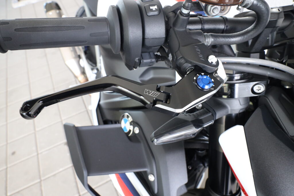 BMW M 1000 R