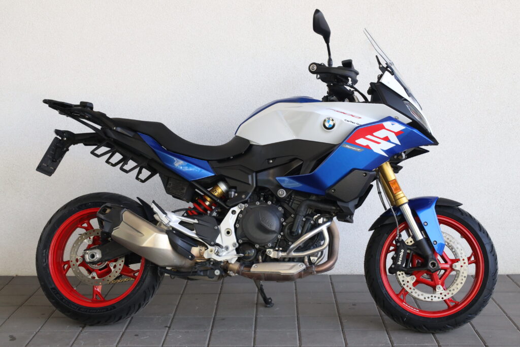 BMW F 900 XR