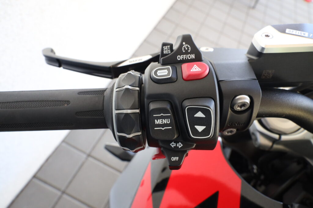 BMW R 1300 R