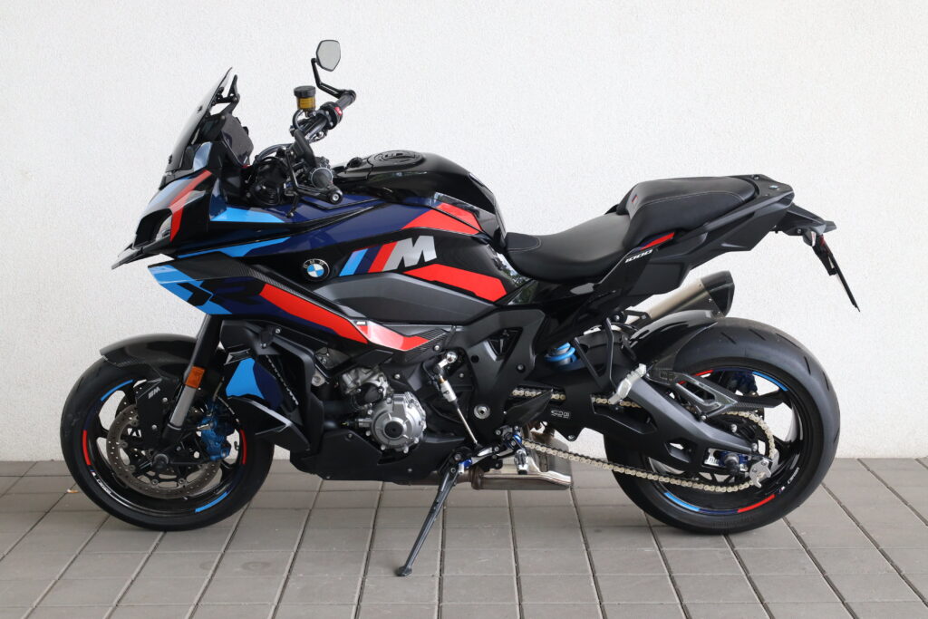BMW M 1000 XR