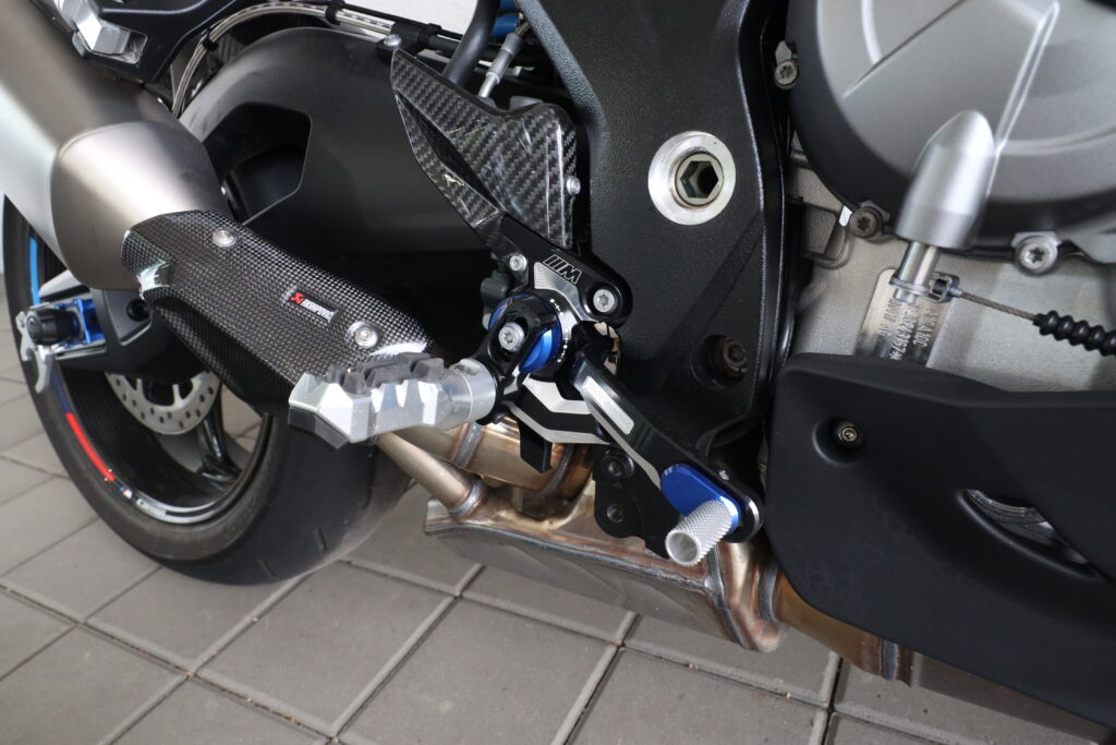 BMW M 1000 XR