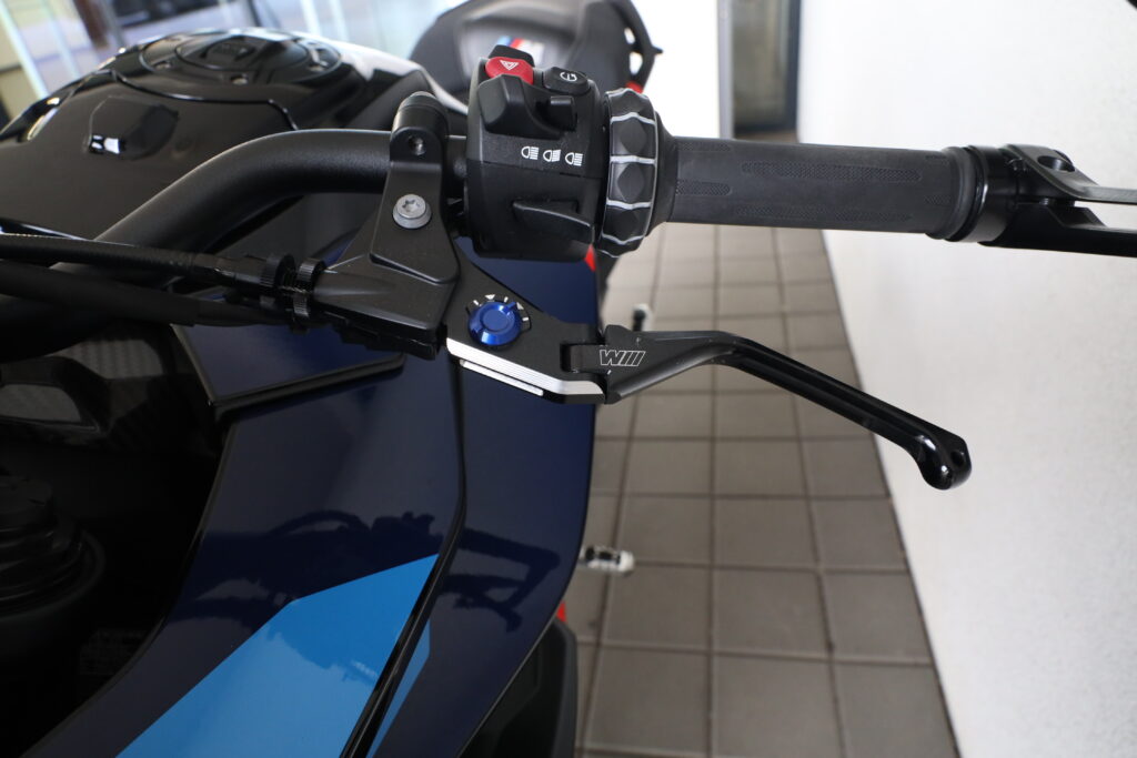BMW M 1000 XR