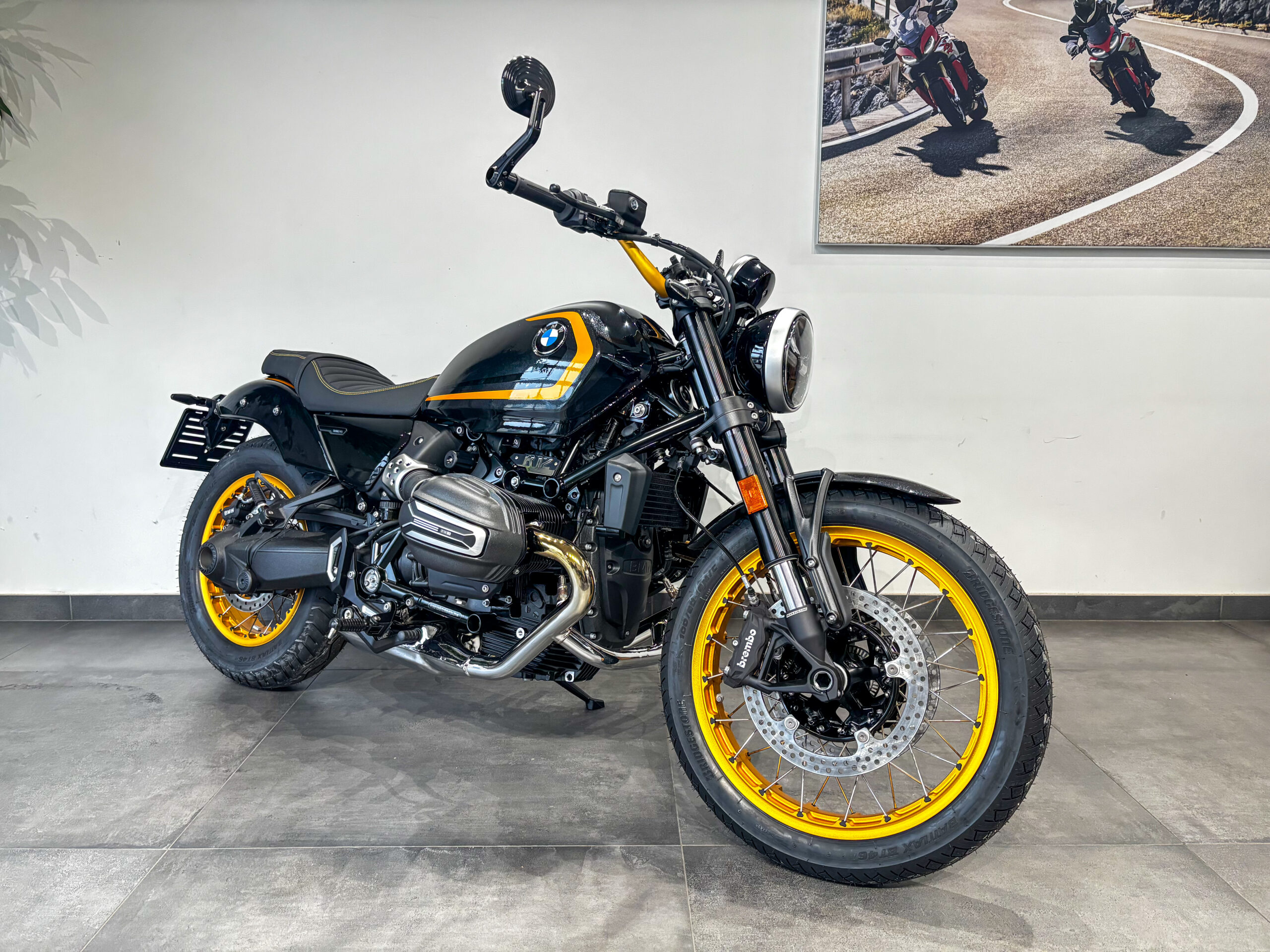 BMW R 12