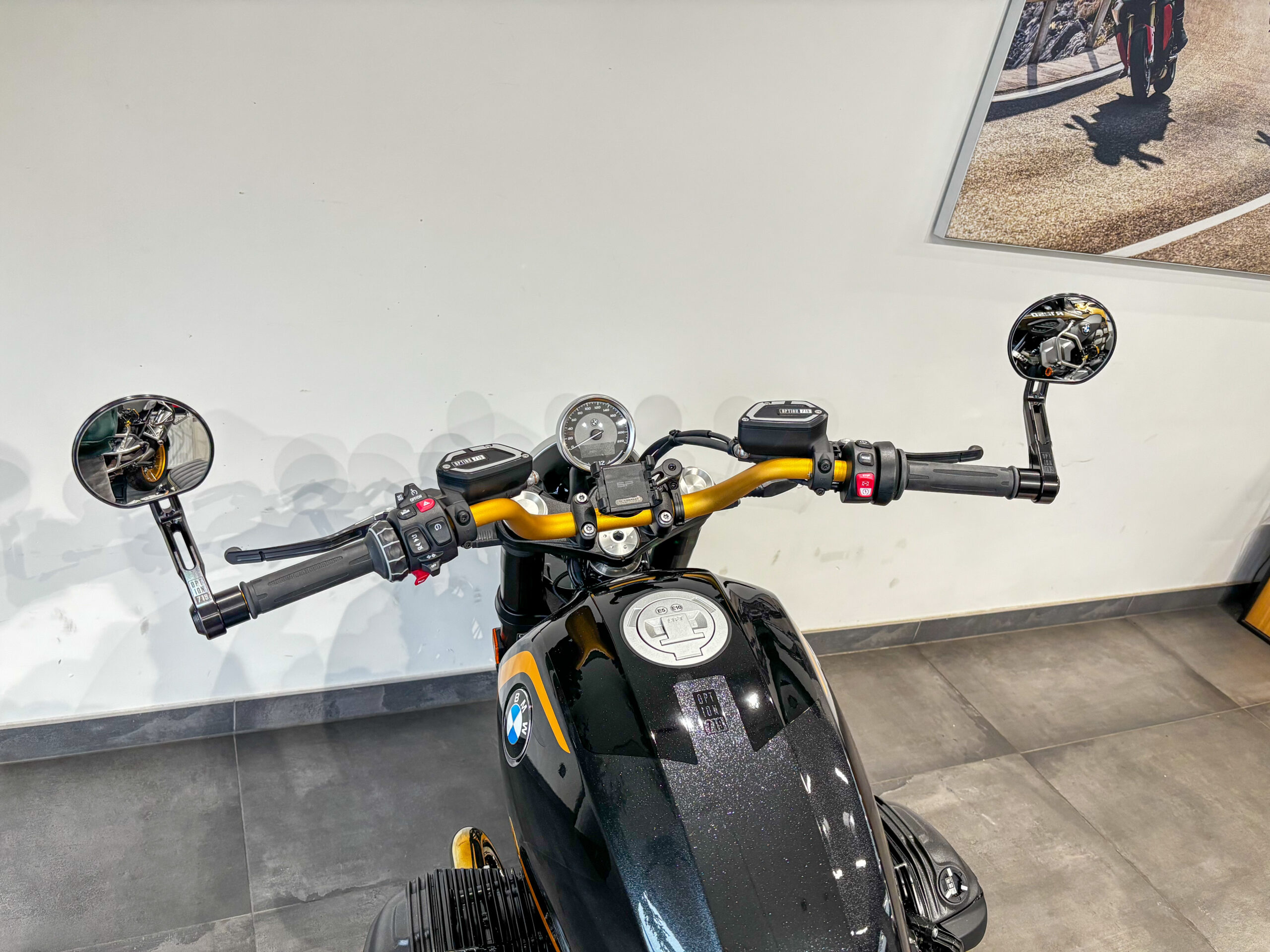 BMW R 12