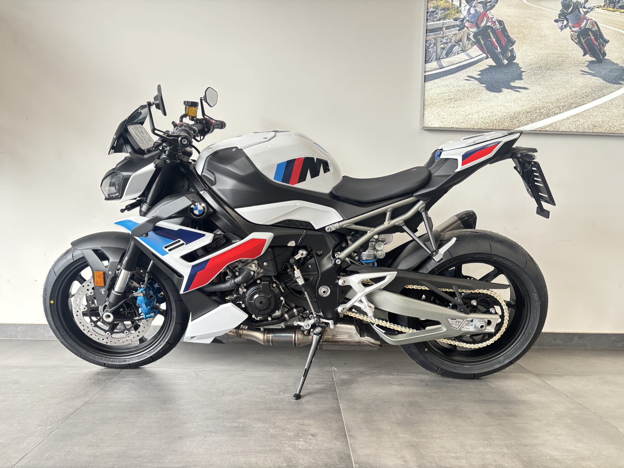 BMW M 1000 R