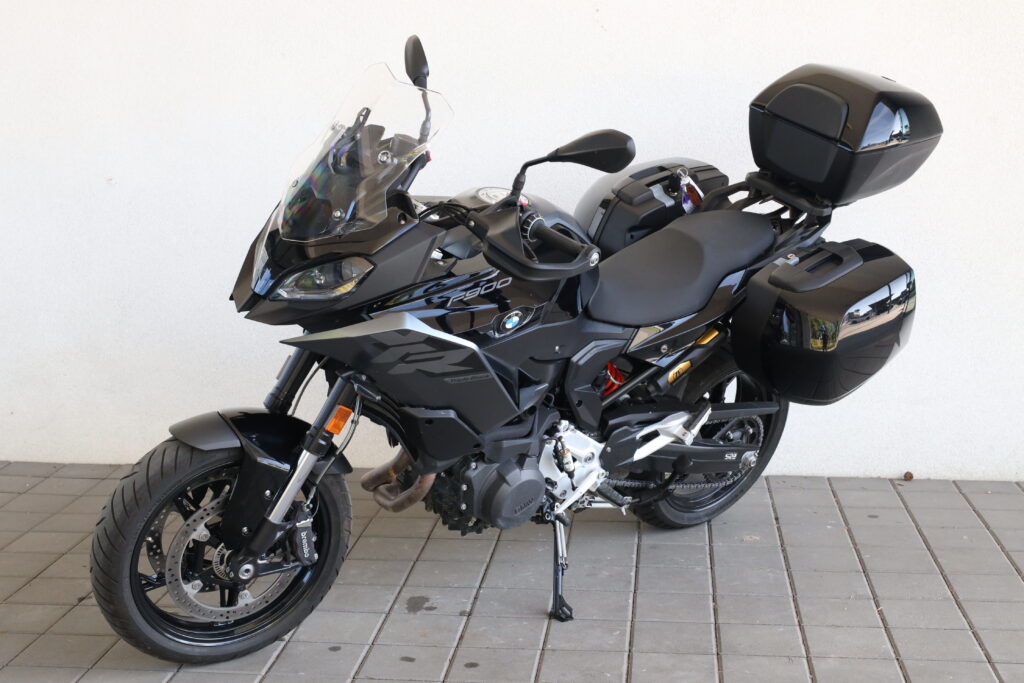 BMW F 900 XR