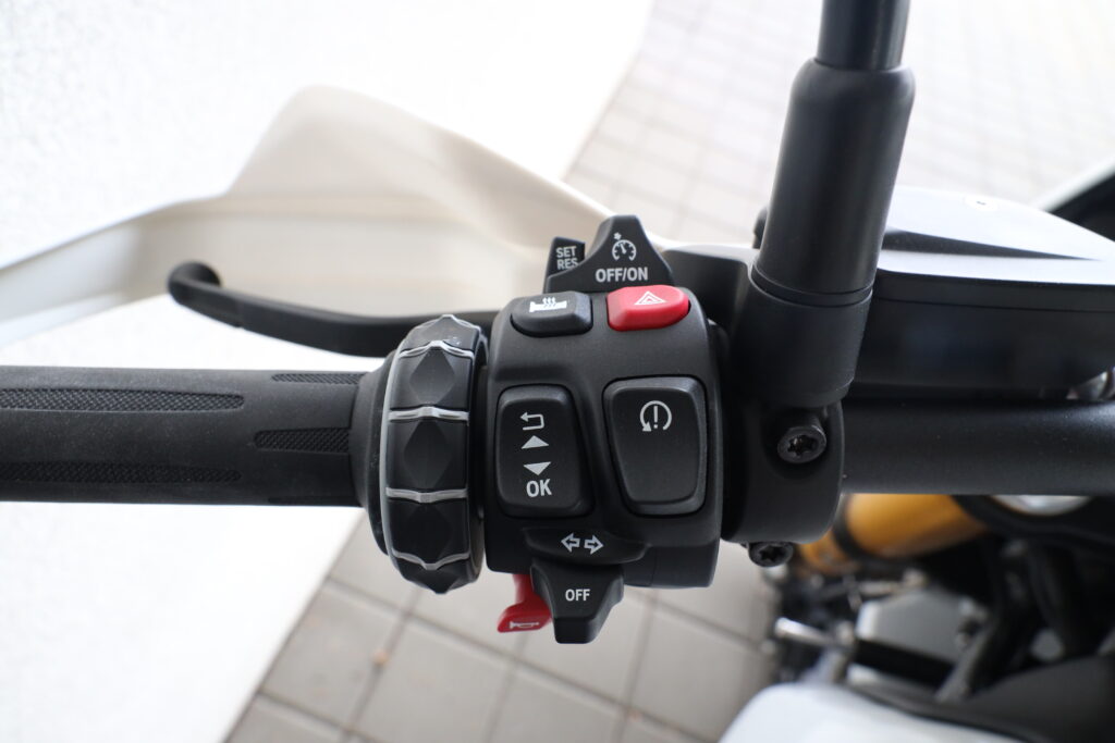 BMW R 12 G/S