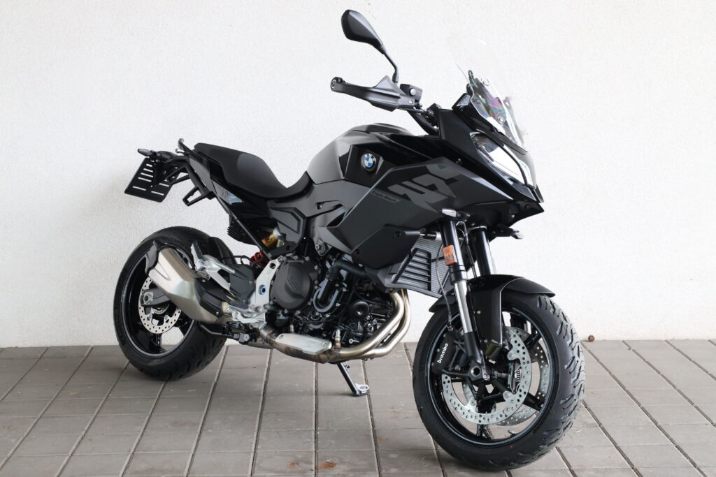 BMW F 900 XR