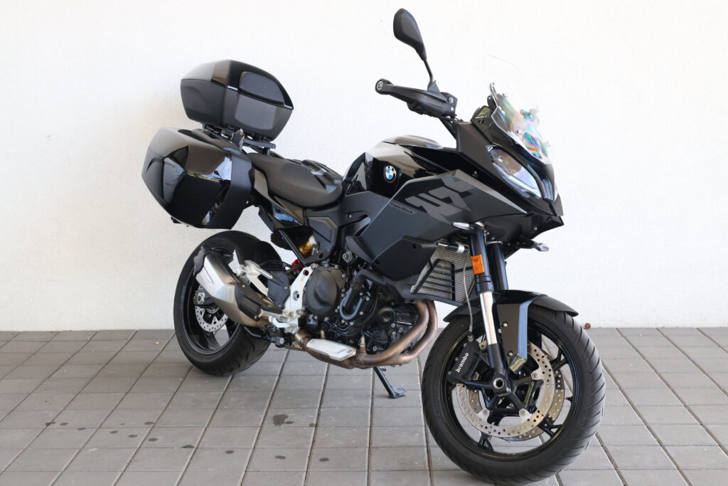 BMW F 900 XR