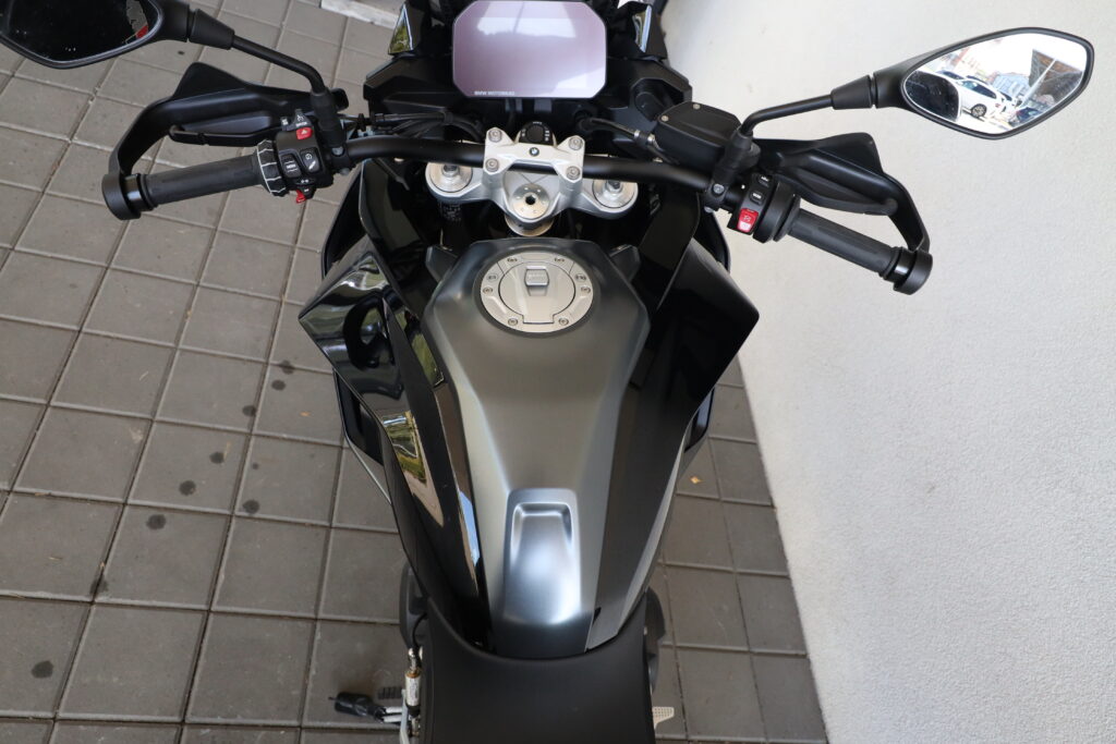 BMW F 900 XR