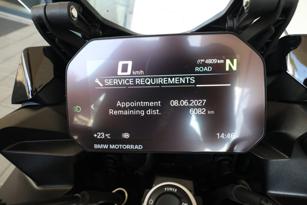 BMW F 900 XR