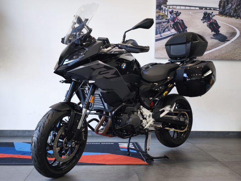 BMW F 900 XR A2