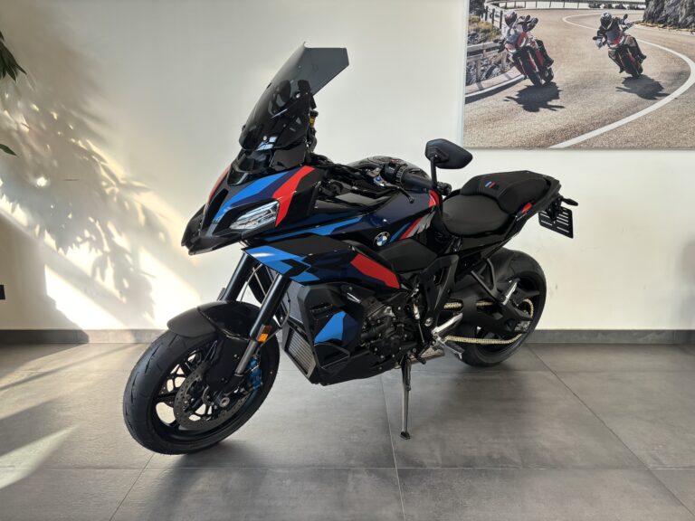 BMW M 1000 XR