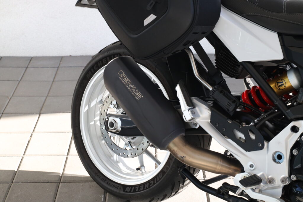 BMW F 900 XR