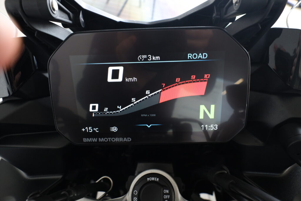 BMW F 900 XR